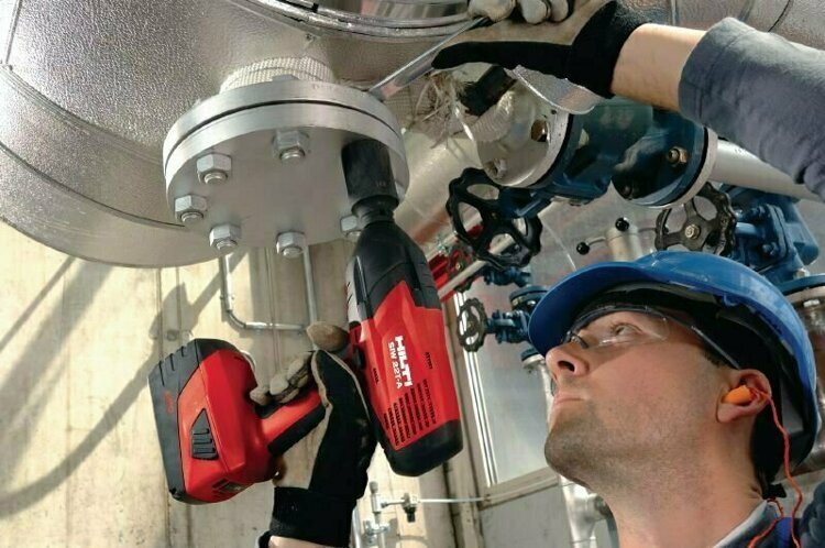 Аккумуляторный ударный гайковерт HILTI SIW 22T-A 1/2”